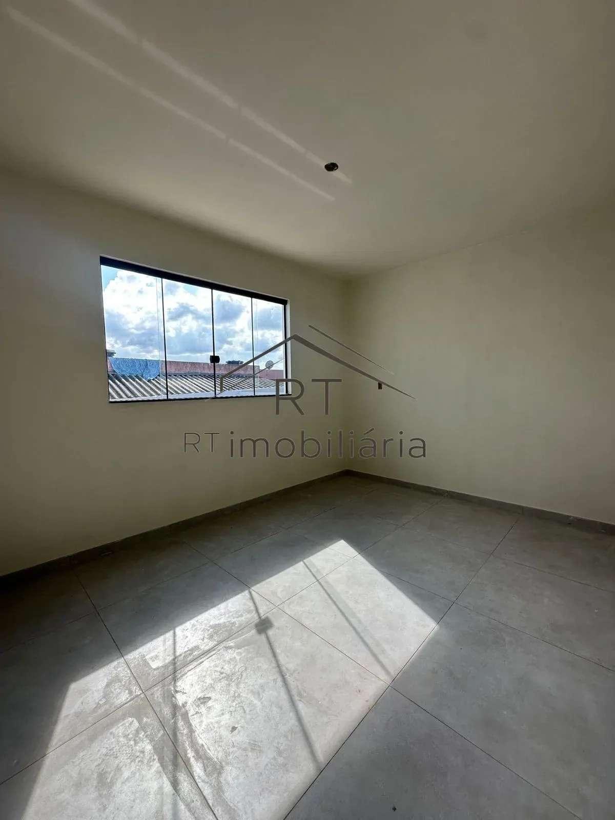 Casa à venda com 3 quartos, 70m² - Padre Eustáquio,Divinópolis